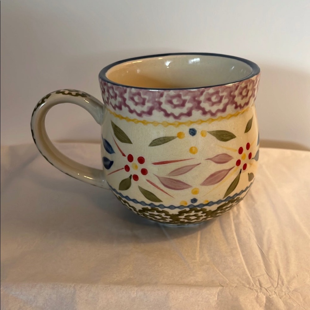 Mug by Temptations .. Old World design